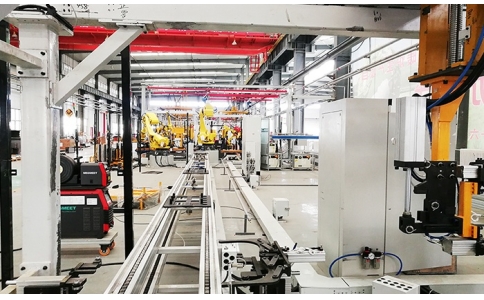 铝合金集装箱侧箱自动化焊接生产线